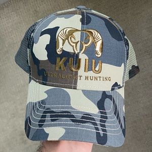 KUIU ultralight hunting pro mesh hat
